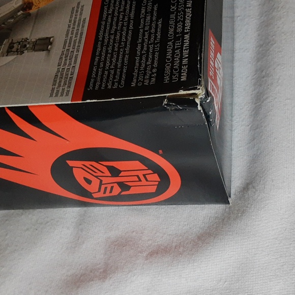 Transformers Generations Voyager Class Titans Return Nucleon & Galvatron SEALED - Picture 6 of 14